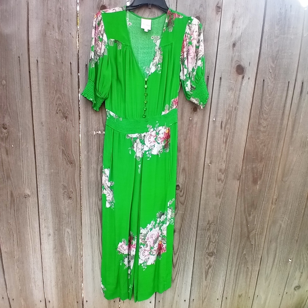 Anthropologie Tracy Reese Jumpsuit Size 4 Green Floral Print 3/4 Sleeves V-Neck